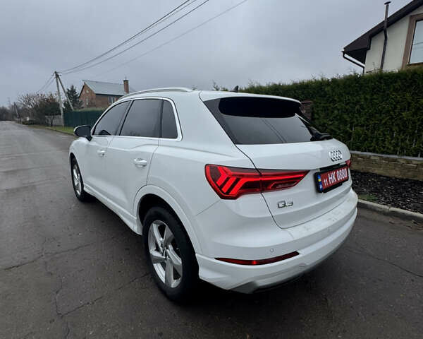 Белый Ауди Ку3, объемом двигателя 2 л и пробегом 162 тыс. км за 23700 $, фото 3 на Automoto.ua