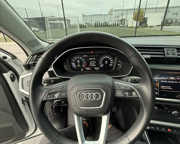 Білий Ауді Ку3, об'ємом двигуна 1.97 л та пробігом 66 тис. км за 28000 $, фото 12 на Automoto.ua