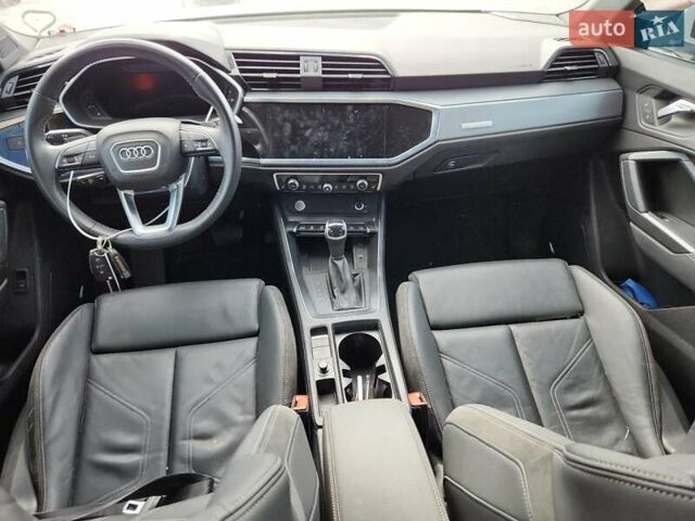 Белый Ауди Ку3, объемом двигателя 2 л и пробегом 59 тыс. км за 9000 $, фото 7 на Automoto.ua