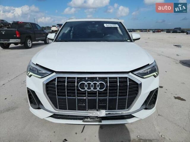 Белый Ауди Ку3, объемом двигателя 2 л и пробегом 59 тыс. км за 9000 $, фото 4 на Automoto.ua