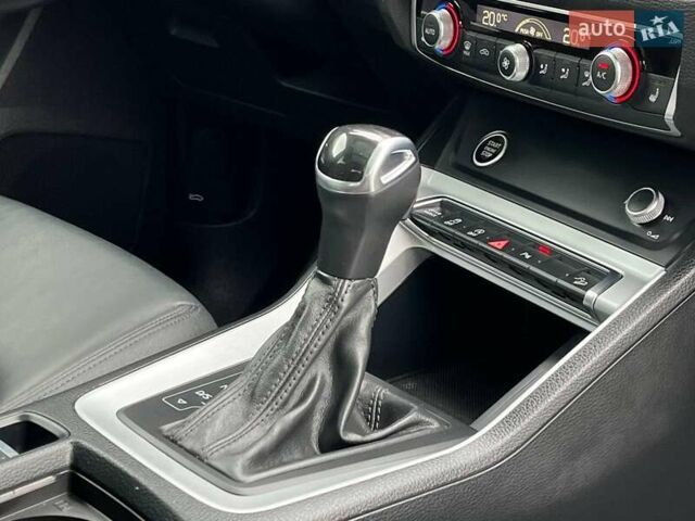 Белый Ауди Ку3, объемом двигателя 2 л и пробегом 84 тыс. км за 27990 $, фото 18 на Automoto.ua