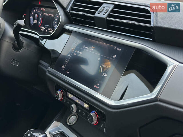 Белый Ауди Ку3, объемом двигателя 2 л и пробегом 42 тыс. км за 27999 $, фото 89 на Automoto.ua