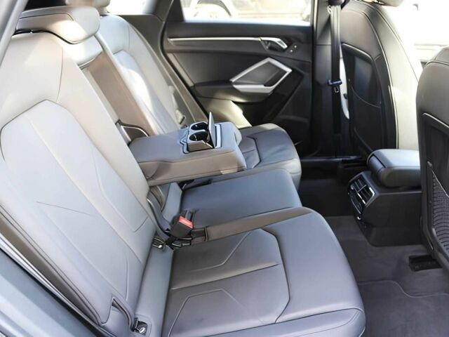 Білий Ауді Ку3, об'ємом двигуна 2 л та пробігом 38 тис. км за 11800 $, фото 15 на Automoto.ua