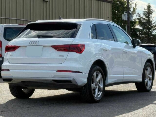 Белый Ауди Ку3, объемом двигателя 2 л и пробегом 31 тыс. км за 14600 $, фото 6 на Automoto.ua