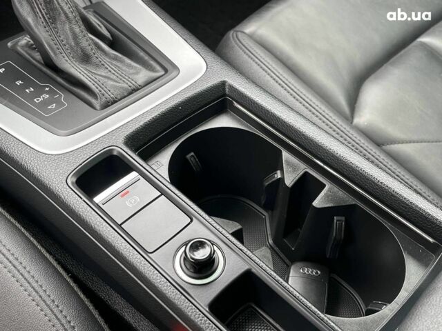Белый Ауди Ку3, объемом двигателя 2 л и пробегом 84 тыс. км за 27990 $, фото 38 на Automoto.ua