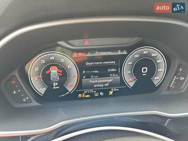 Белый Ауди Ку3, объемом двигателя 2 л и пробегом 59 тыс. км за 9000 $, фото 8 на Automoto.ua