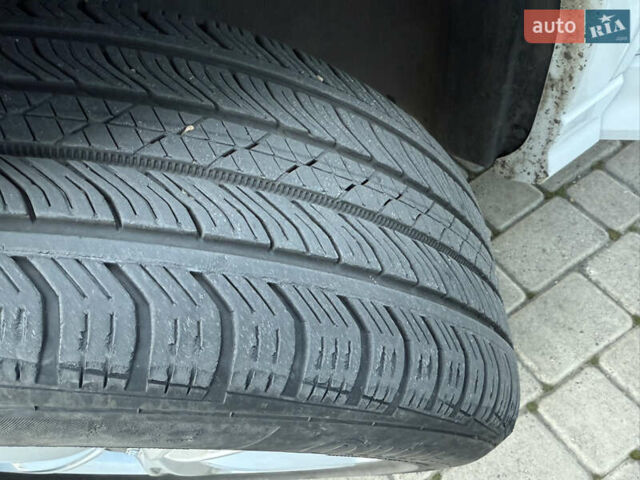 Белый Ауди Ку3, объемом двигателя 2 л и пробегом 23 тыс. км за 23300 $, фото 24 на Automoto.ua