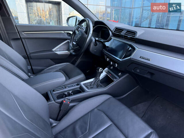 Белый Ауди Ку3, объемом двигателя 2 л и пробегом 23 тыс. км за 23300 $, фото 20 на Automoto.ua