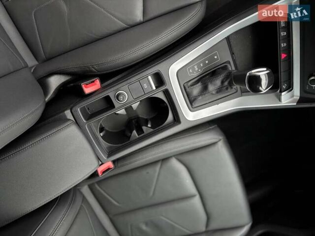 Белый Ауди Ку3, объемом двигателя 1.98 л и пробегом 20 тыс. км за 23500 $, фото 21 на Automoto.ua