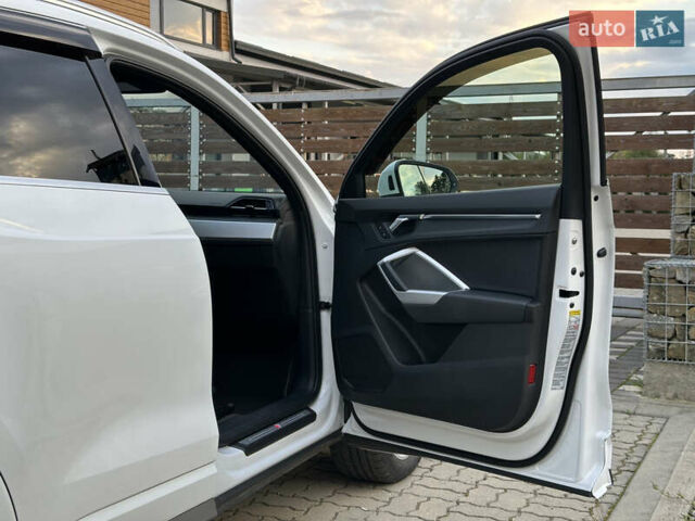 Белый Ауди Ку3, объемом двигателя 2 л и пробегом 42 тыс. км за 27999 $, фото 80 на Automoto.ua