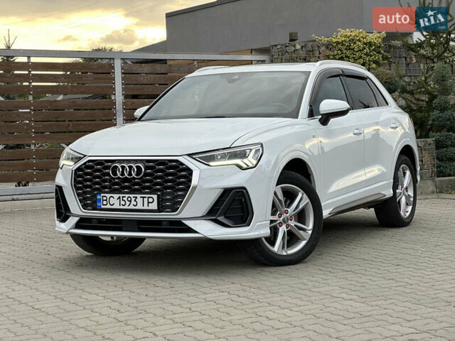 Білий Ауді Ку3, об'ємом двигуна 2 л та пробігом 42 тис. км за 28500 $, фото 3 на Automoto.ua