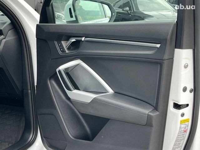 Белый Ауди Ку3, объемом двигателя 2 л и пробегом 84 тыс. км за 27990 $, фото 14 на Automoto.ua