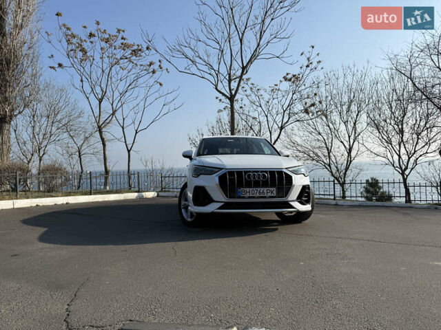 Белый Ауди Ку3, объемом двигателя 2 л и пробегом 23 тыс. км за 23300 $, фото 15 на Automoto.ua