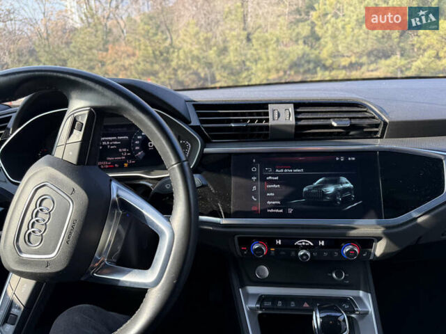 Белый Ауди Ку3, объемом двигателя 2 л и пробегом 23 тыс. км за 23300 $, фото 11 на Automoto.ua