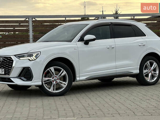 Білий Ауді Ку3, об'ємом двигуна 2 л та пробігом 42 тис. км за 28500 $, фото 6 на Automoto.ua