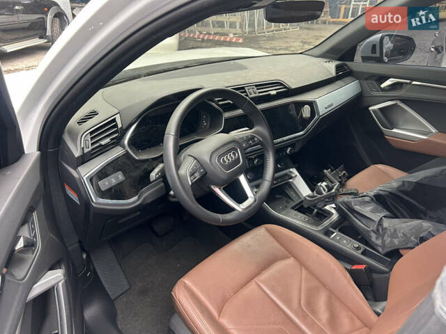 Белый Ауди Ку3, объемом двигателя 1.97 л и пробегом 40 тыс. км за 14500 $, фото 2 на Automoto.ua