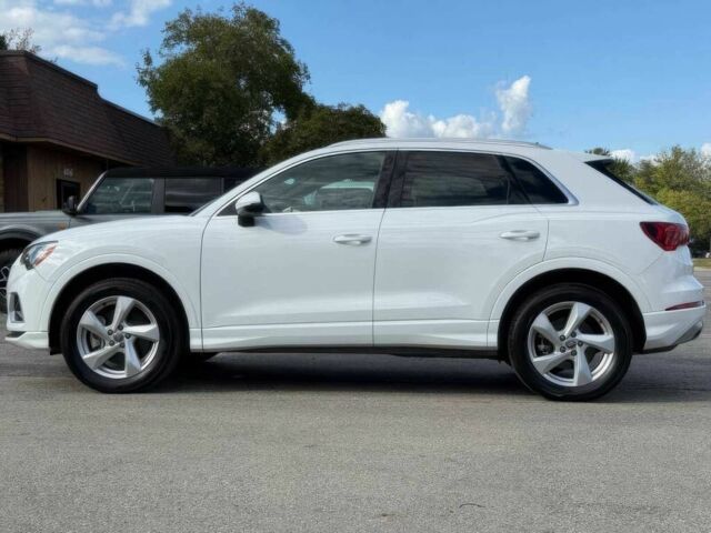 Белый Ауди Ку3, объемом двигателя 2 л и пробегом 31 тыс. км за 14600 $, фото 3 на Automoto.ua