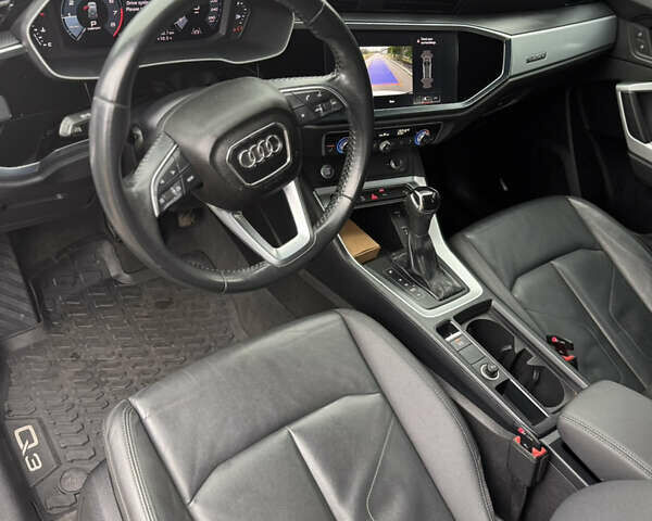 Белый Ауди Ку3, объемом двигателя 2 л и пробегом 162 тыс. км за 23700 $, фото 5 на Automoto.ua