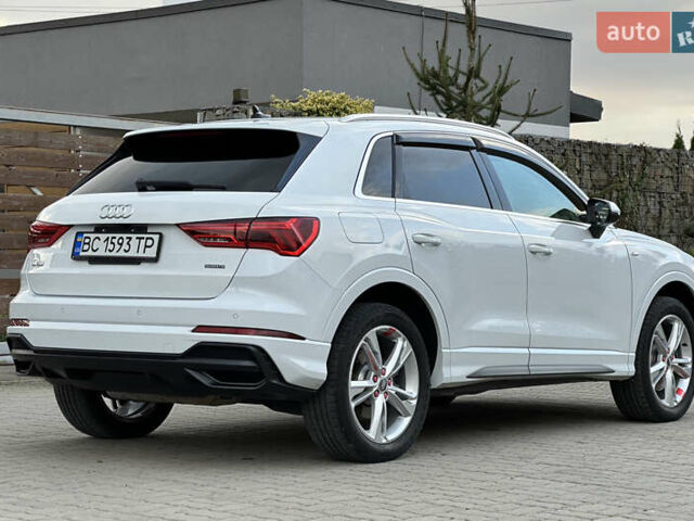Білий Ауді Ку3, об'ємом двигуна 2 л та пробігом 42 тис. км за 28500 $, фото 35 на Automoto.ua