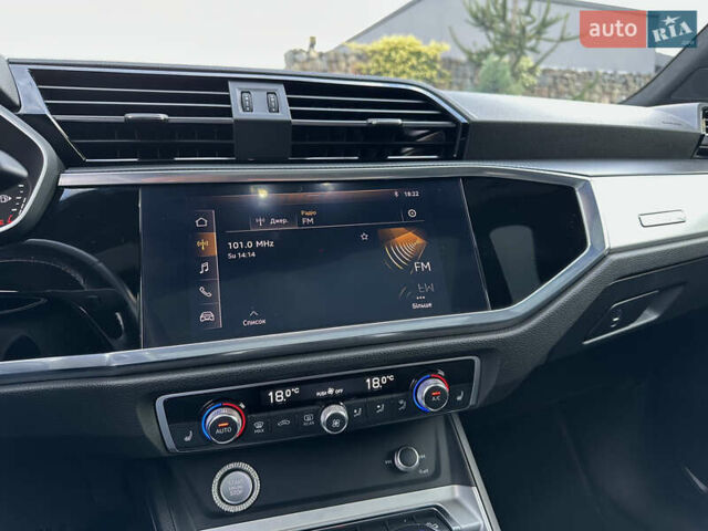 Белый Ауди Ку3, объемом двигателя 2 л и пробегом 42 тыс. км за 27999 $, фото 60 на Automoto.ua