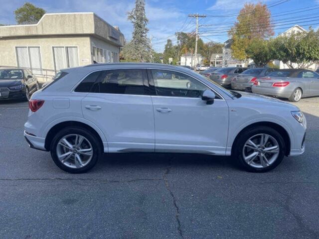 Белый Ауди Ку3, объемом двигателя 2 л и пробегом 42 тыс. км за 18000 $, фото 2 на Automoto.ua