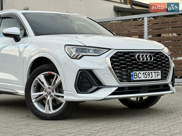 Білий Ауді Ку3, об'ємом двигуна 2 л та пробігом 42 тис. км за 28500 $, фото 30 на Automoto.ua