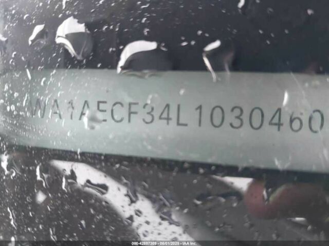 Белый Ауди Ку3, объемом двигателя 2 л и пробегом 156 тыс. км за 7500 $, фото 13 на Automoto.ua