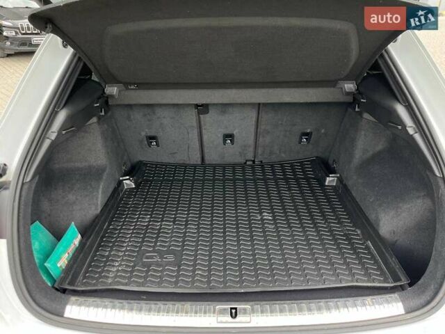 Белый Ауди Ку3, объемом двигателя 2 л и пробегом 84 тыс. км за 27990 $, фото 31 на Automoto.ua