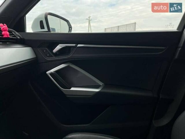 Белый Ауди Ку3, объемом двигателя 2 л и пробегом 84 тыс. км за 27990 $, фото 33 на Automoto.ua