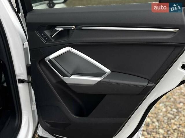 Белый Ауди Ку3, объемом двигателя 1.98 л и пробегом 20 тыс. км за 23500 $, фото 42 на Automoto.ua