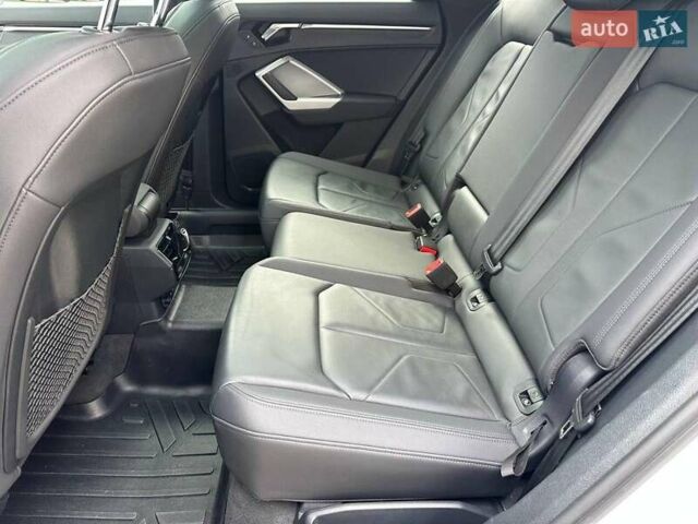 Ауди Ку3 2021 в Одессе на Automoto.ua Белый Ауди Ку3, объемом двигателя 2 л и пробегом 58 тыс. км за 32340 $, фото 13 на Automoto.ua