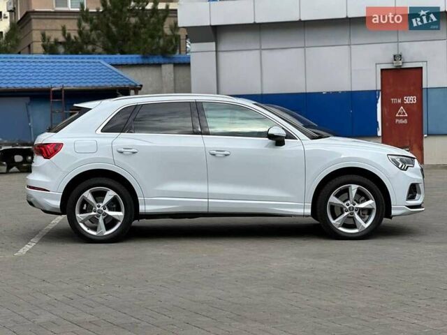 Ауди Ку3 2021 в Одессе на Automoto.ua Белый Ауди Ку3, объемом двигателя 2 л и пробегом 58 тыс. км за 32340 $, фото 5 на Automoto.ua