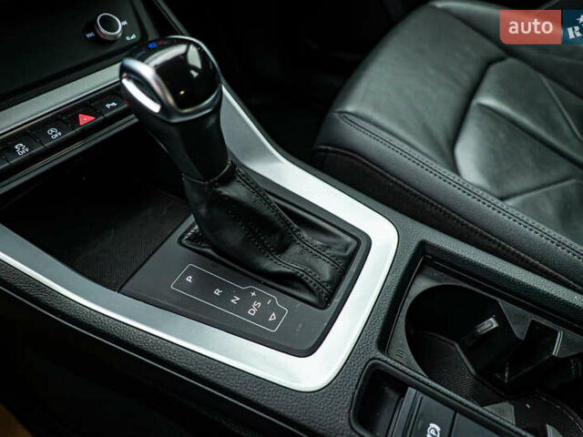 Белый Ауди Ку3, объемом двигателя 2 л и пробегом 85 тыс. км за 28800 $, фото 18 на Automoto.ua