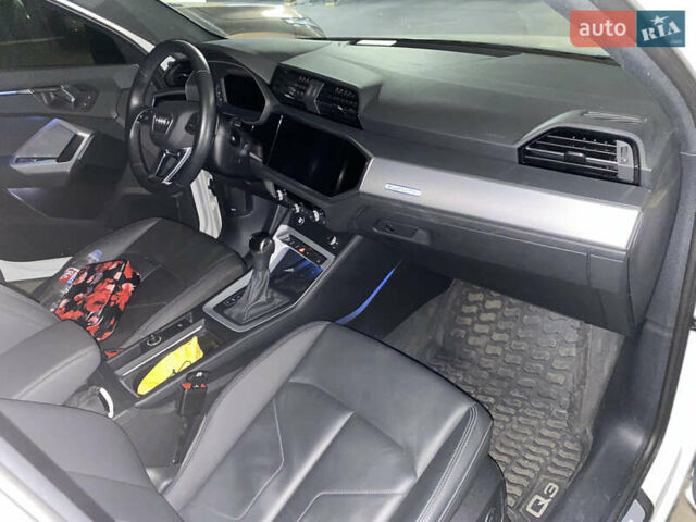 Белый Ауди Ку3, объемом двигателя 1.98 л и пробегом 23 тыс. км за 31500 $, фото 11 на Automoto.ua