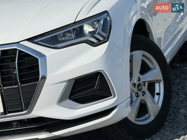Білий Ауді Ку3, об'ємом двигуна 2 л та пробігом 113 тис. км за 25800 $, фото 7 на Automoto.ua