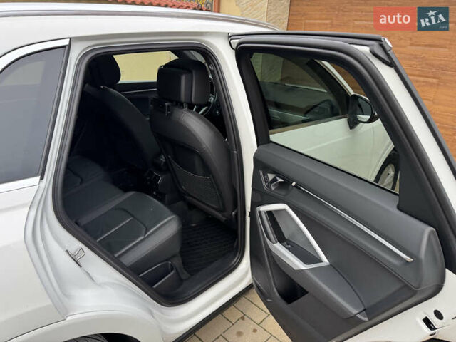Білий Ауді Ку3, об'ємом двигуна 1.98 л та пробігом 142 тис. км за 25500 $, фото 17 на Automoto.ua