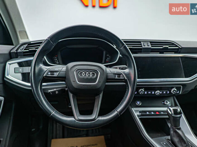 Белый Ауди Ку3, объемом двигателя 2 л и пробегом 85 тыс. км за 28800 $, фото 12 на Automoto.ua