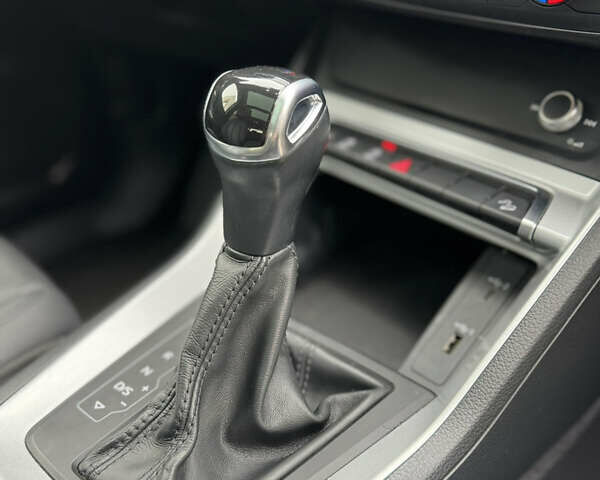 Белый Ауди Ку3, объемом двигателя 1.98 л и пробегом 113 тыс. км за 24999 $, фото 42 на Automoto.ua