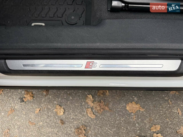 Ауди Ку3 2021 в Киеве на Automoto.ua Белый Ауди Ку3, объемом двигателя 1.98 л и пробегом 122 тыс. км за 28500 $, фото 17 на Automoto.ua