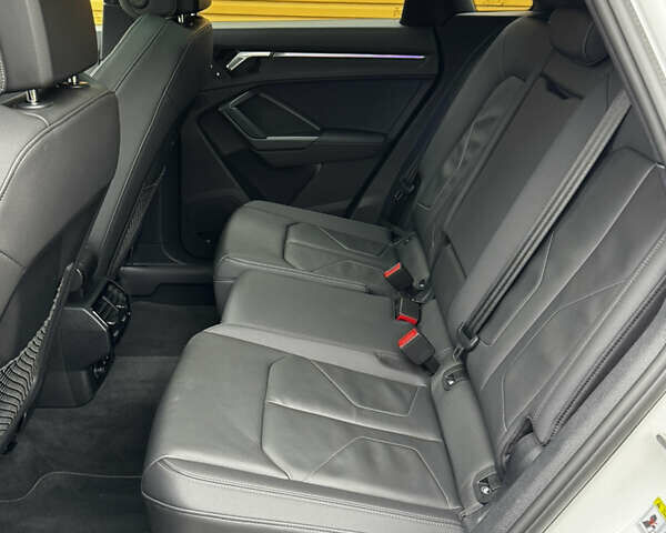 Белый Ауди Ку3, объемом двигателя 2 л и пробегом 60 тыс. км за 29500 $, фото 13 на Automoto.ua