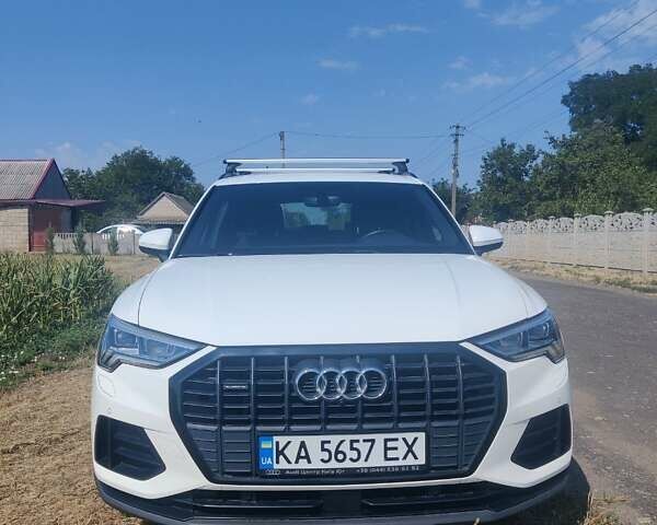 Білий Ауді Ку3, об'ємом двигуна 1.98 л та пробігом 22 тис. км за 41657 $, фото 1 на Automoto.ua