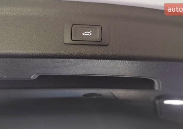 Белый Ауди Ку3, объемом двигателя 1.98 л и пробегом 142 тыс. км за 21500 $, фото 8 на Automoto.ua