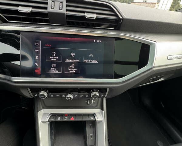 Белый Ауди Ку3, объемом двигателя 1.98 л и пробегом 113 тыс. км за 24999 $, фото 56 на Automoto.ua