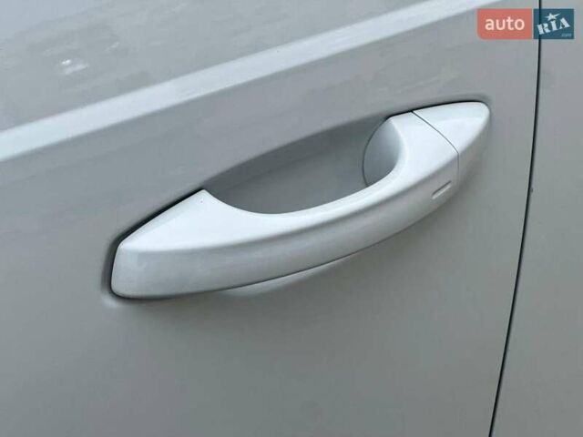 Ауди Ку3 2021 в Одессе на Automoto.ua Белый Ауди Ку3, объемом двигателя 2 л и пробегом 58 тыс. км за 32340 $, фото 11 на Automoto.ua