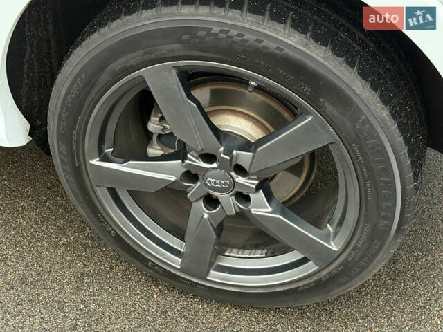 Білий Ауді Ку3, об'ємом двигуна 1.98 л та пробігом 144 тис. км за 24800 $, фото 9 на Automoto.ua