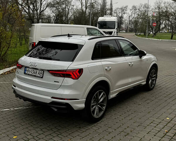 Белый Ауди Ку3, объемом двигателя 2 л и пробегом 60 тыс. км за 29500 $, фото 5 на Automoto.ua