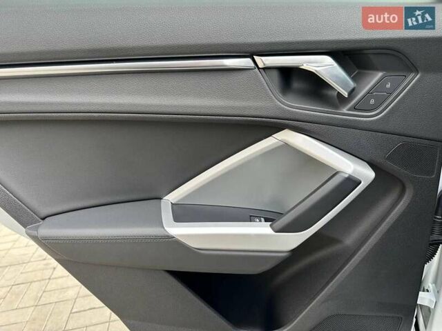 Ауди Ку3 2021 в Одессе на Automoto.ua Белый Ауди Ку3, объемом двигателя 2 л и пробегом 58 тыс. км за 32340 $, фото 14 на Automoto.ua