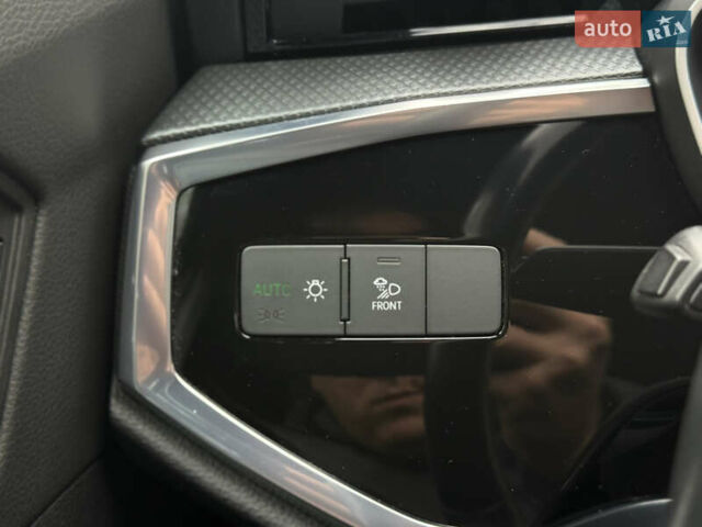 Ауди Ку3 2021 в Киеве на Automoto.ua Белый Ауди Ку3, объемом двигателя 1.98 л и пробегом 122 тыс. км за 28500 $, фото 37 на Automoto.ua