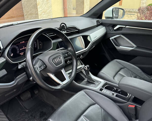 Білий Ауді Ку3, об'ємом двигуна 1.98 л та пробігом 142 тис. км за 25500 $, фото 16 на Automoto.ua