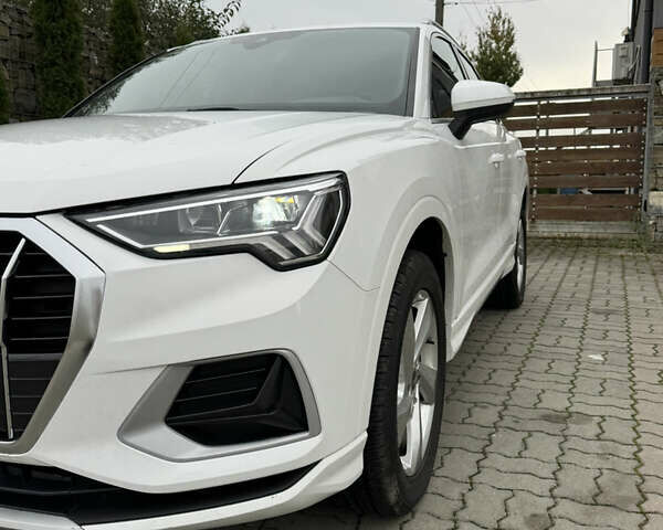 Белый Ауди Ку3, объемом двигателя 1.98 л и пробегом 113 тыс. км за 24999 $, фото 6 на Automoto.ua